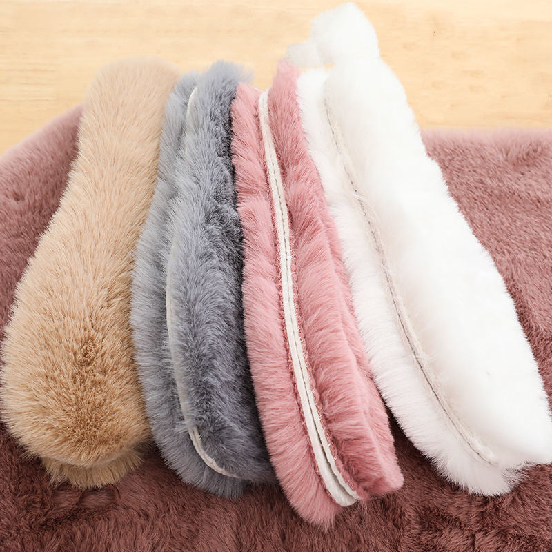 Plush faux fur winter insoles