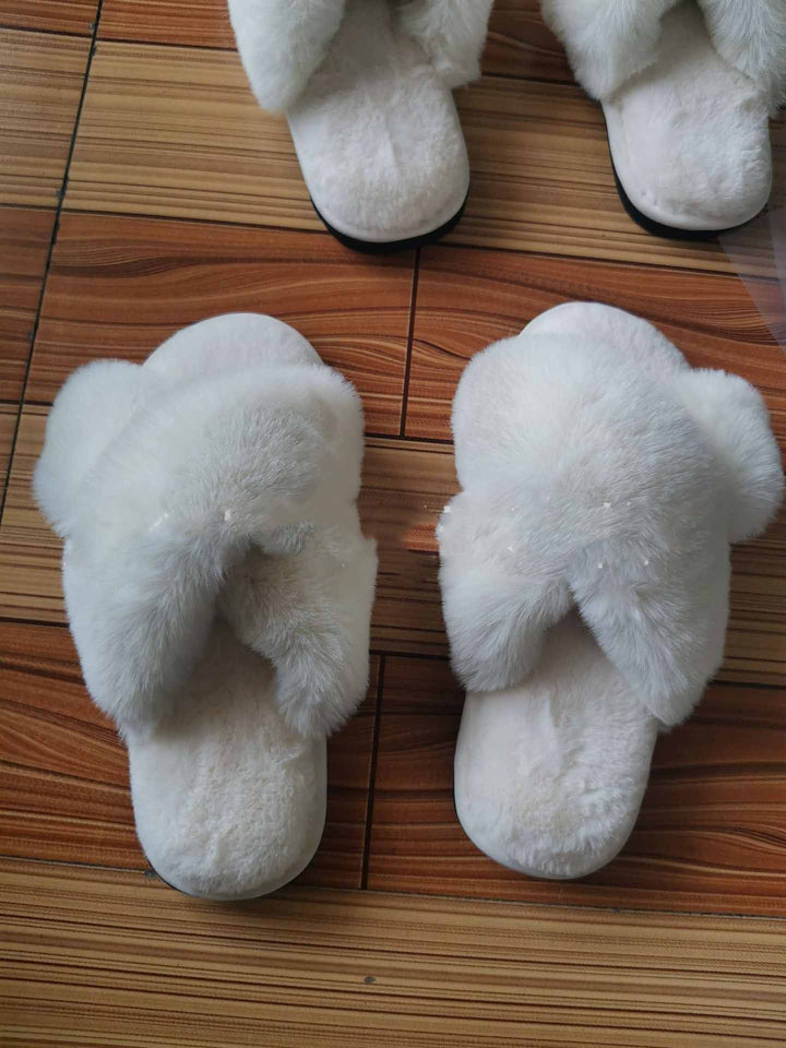 Fluffy criss cross faux fur slides