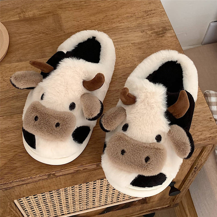 Fluffy cartoon cow house slippers